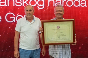 Specijalno priznanje Nacionalnog savjeta Muslimana Crne Gore uručeno profesoru Šefku Ličini